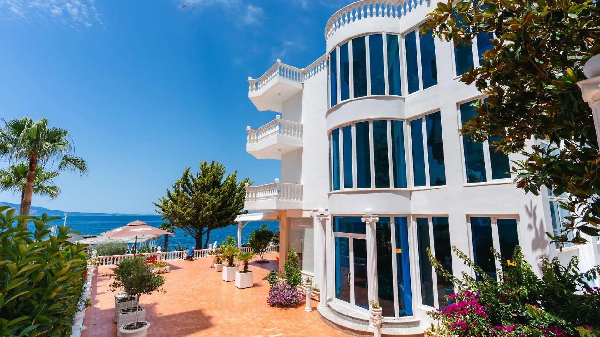 Hotel Visad Sarandë Albania